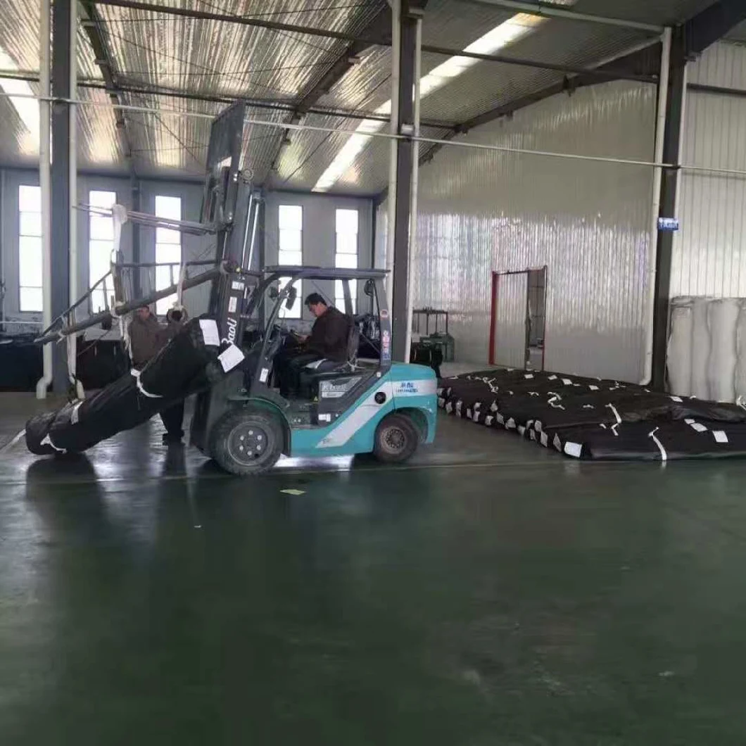 مقاومة للتآكل PVC غشاء أرضي بطانة قوة الشد العالية 0.8 مم إلى 2 مم 3