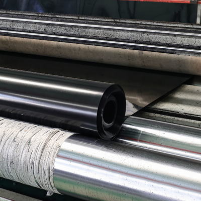 قوة الشد ≥15MPa مؤشر الأكسجين ≥30% HDPE Geomembrane Liner لحلول العزل المائي الدائمة