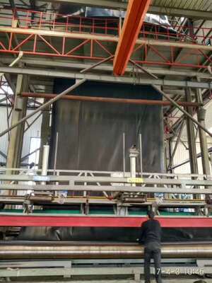 مؤشر الأكسجين على الأقل 30 في المائة غشاء الجيوممبران HDPE مصمم للأداء في الظروف القاسية عمر أكثر من 10 سنوات