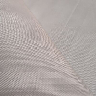 عرض 5.2 متر، منتج عالي قوة الشد يتميز باستطالة 10% مناسب للأحمال الثقيلة والاستخدامات الميكانيكية