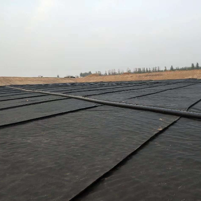 حاجز مقاوم للماء HDPE بطانة غشاء أرضي للبحيرات الصناعية الكيميائية ومياه الصرف الصحي