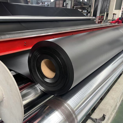 بطانة سميكة من غشاء أرضي HDPE لخلية احتواء النفايات البلدية