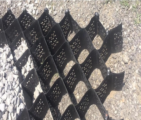 مثقب مثقب الأسود الأخضر HDPE جيوسيل الحصى