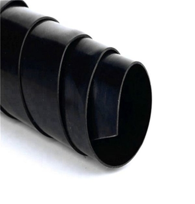 محتوى الكربون الأسود من 2.0-3.0 ٪ البولي إيثيلين عالي الكثافة Hdpe الغطاء كسر الإطالة ≥ 700 ٪ أفضل للمشروع